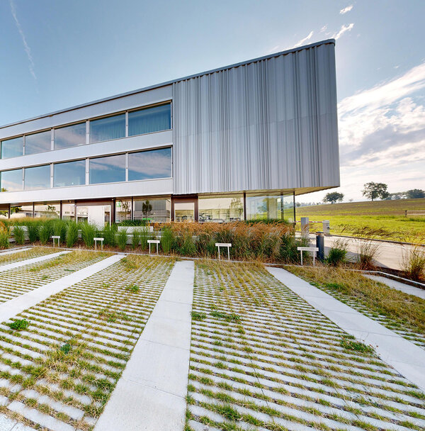 uniQconsulting - Ihr Experte für zukunftsorientierte IT uniQconsulting - Ihr Experte für zukunftsorientierte IT